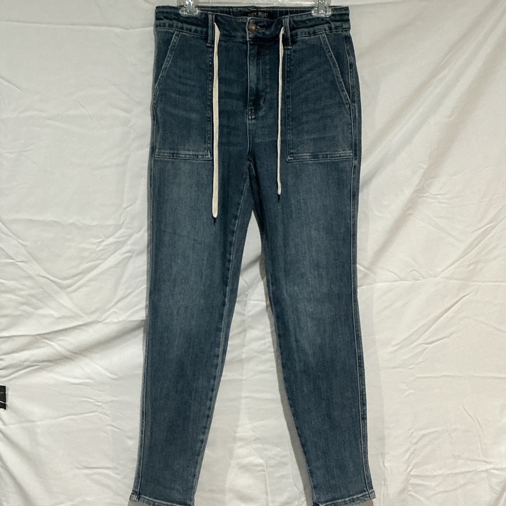 Judy Blue Los Angelos Women's Blue Jogger 7/28